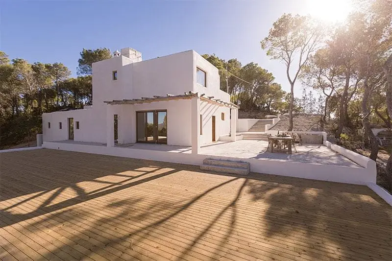Guide Complet de la Rénovation de Villa à Ibiza